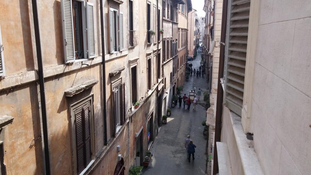 Vetrina Holidays Apartment Navona Roma Oda fotoğraf