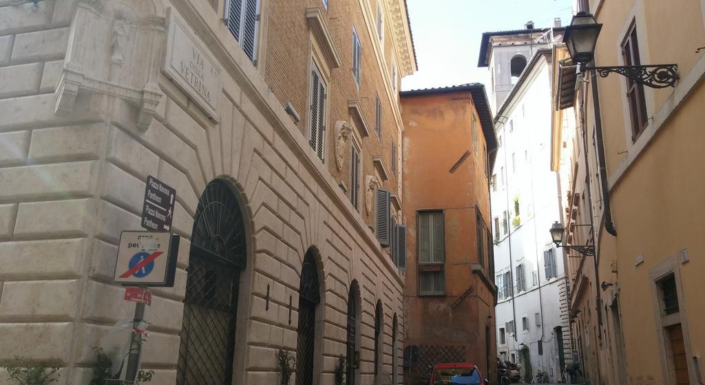 Vetrina Holidays Apartment Navona Roma Oda fotoğraf