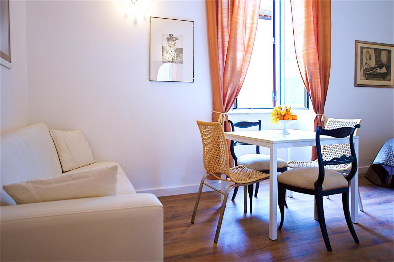 Vetrina Holidays Apartment Navona Roma Dış mekan fotoğraf